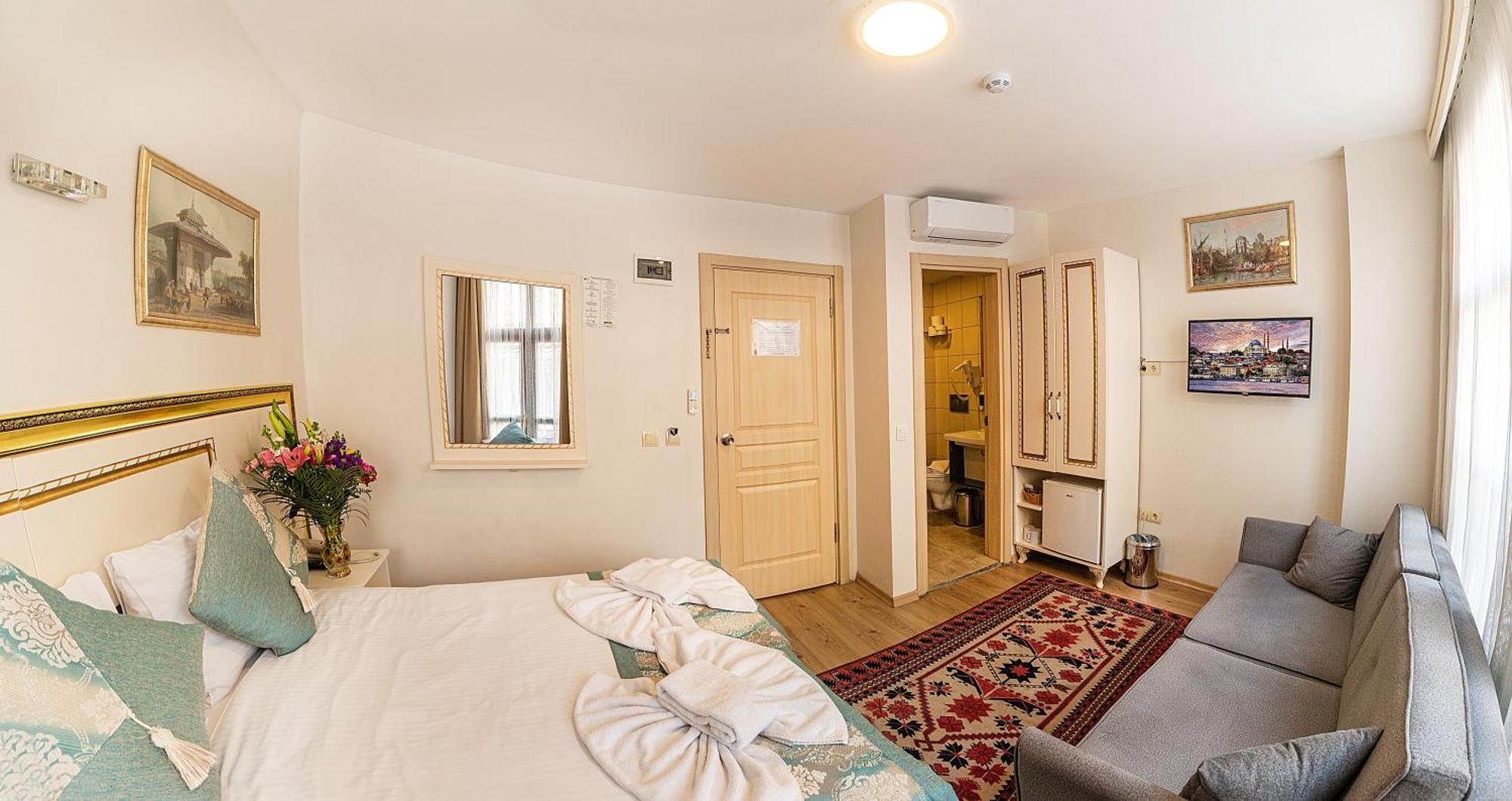 Sultan House 3*